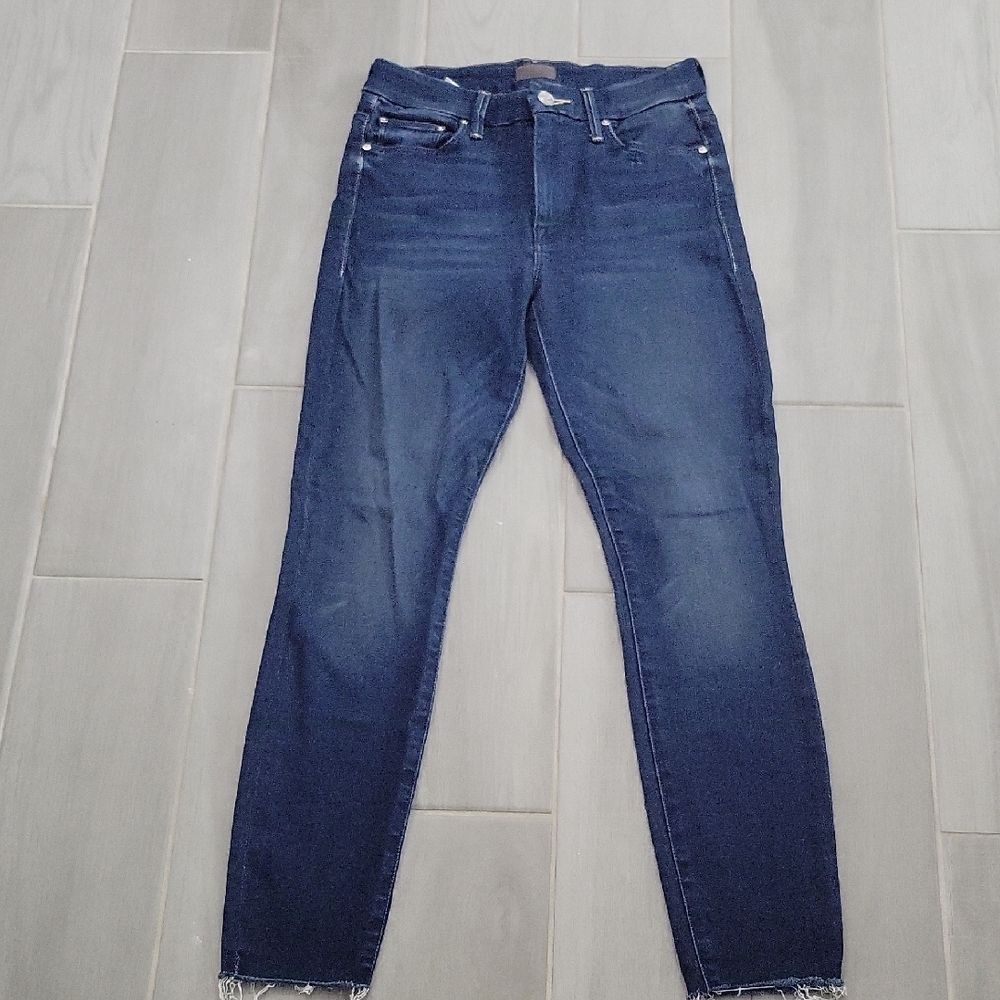 MOTHER High Waisted Looker Ankle Fray Size 26